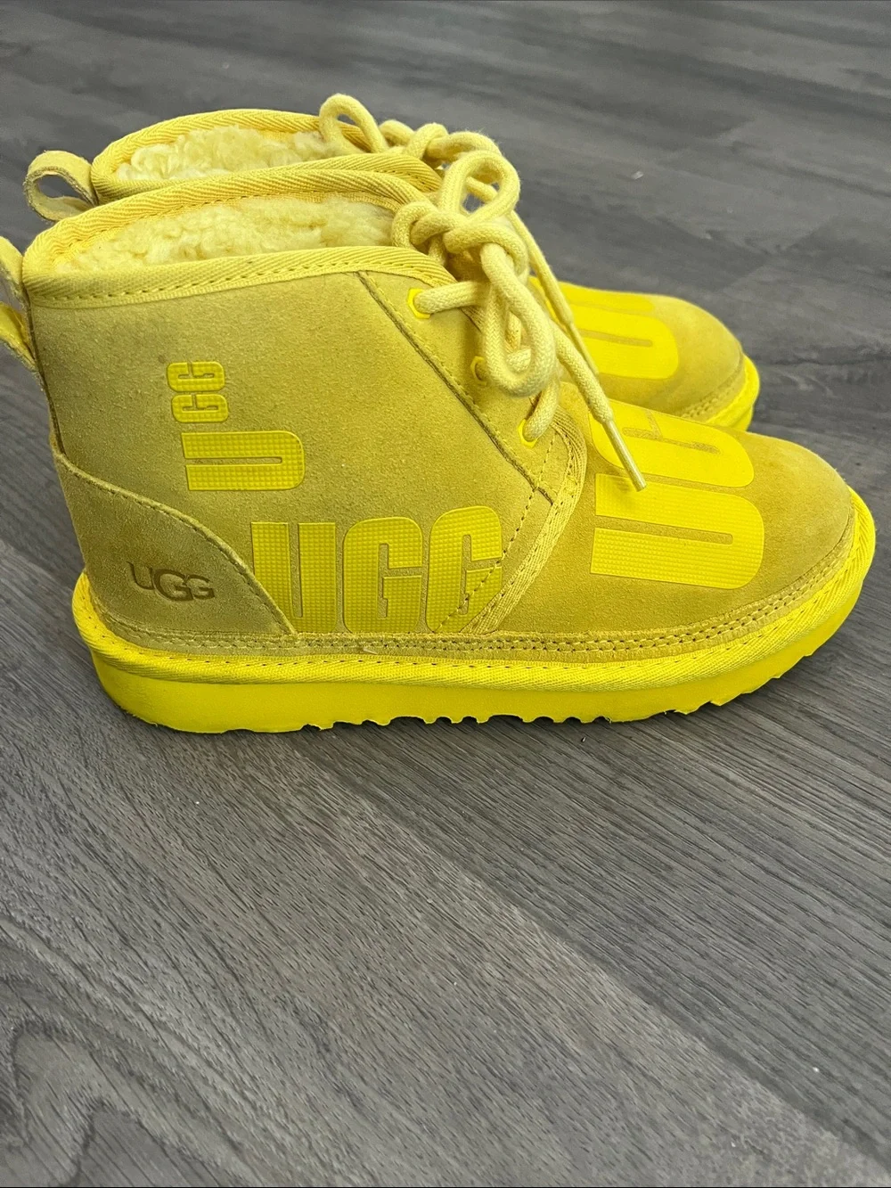 UGG Neumel Scatter Graphic Canary Yellow Chukka Lace-Up Ankle Boots